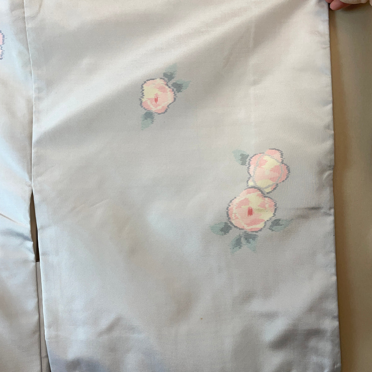 Haori Icy Grey with Flowers in Tsumugi Weaving Silk