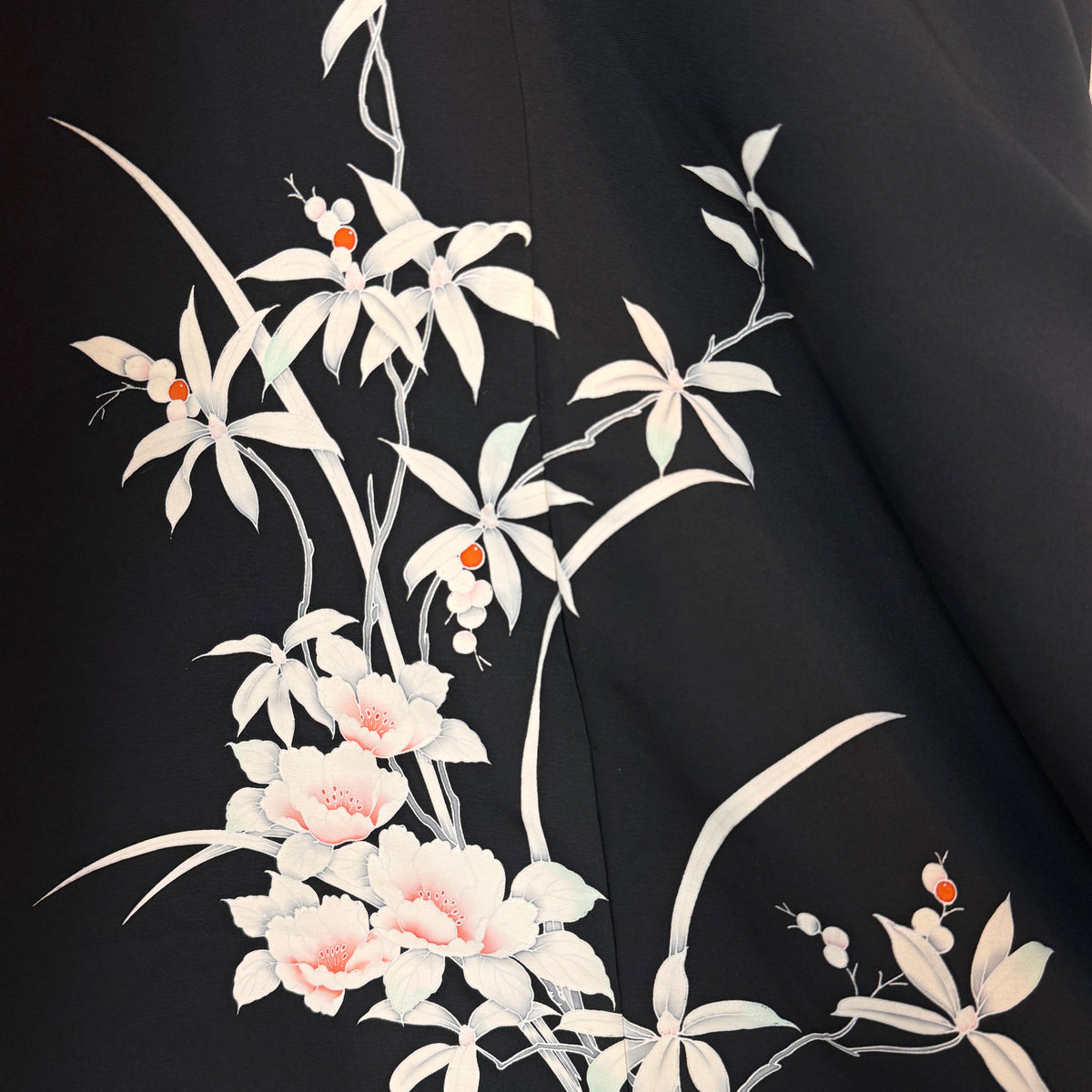 Haori Black Ikebana Flowers in Silk