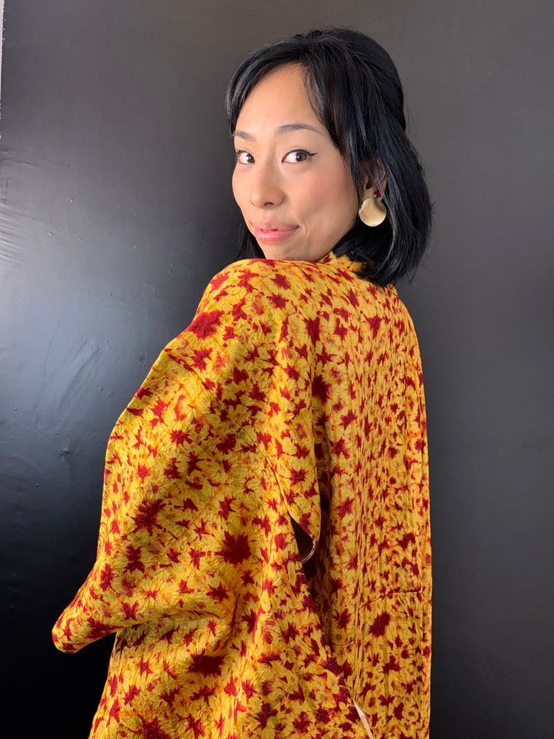 Kimono Golden Sun with Red Shibori Technique in Silk