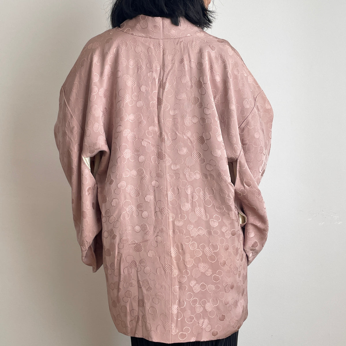 Haori Mauve Lavander with Bubbles Texture in Silk