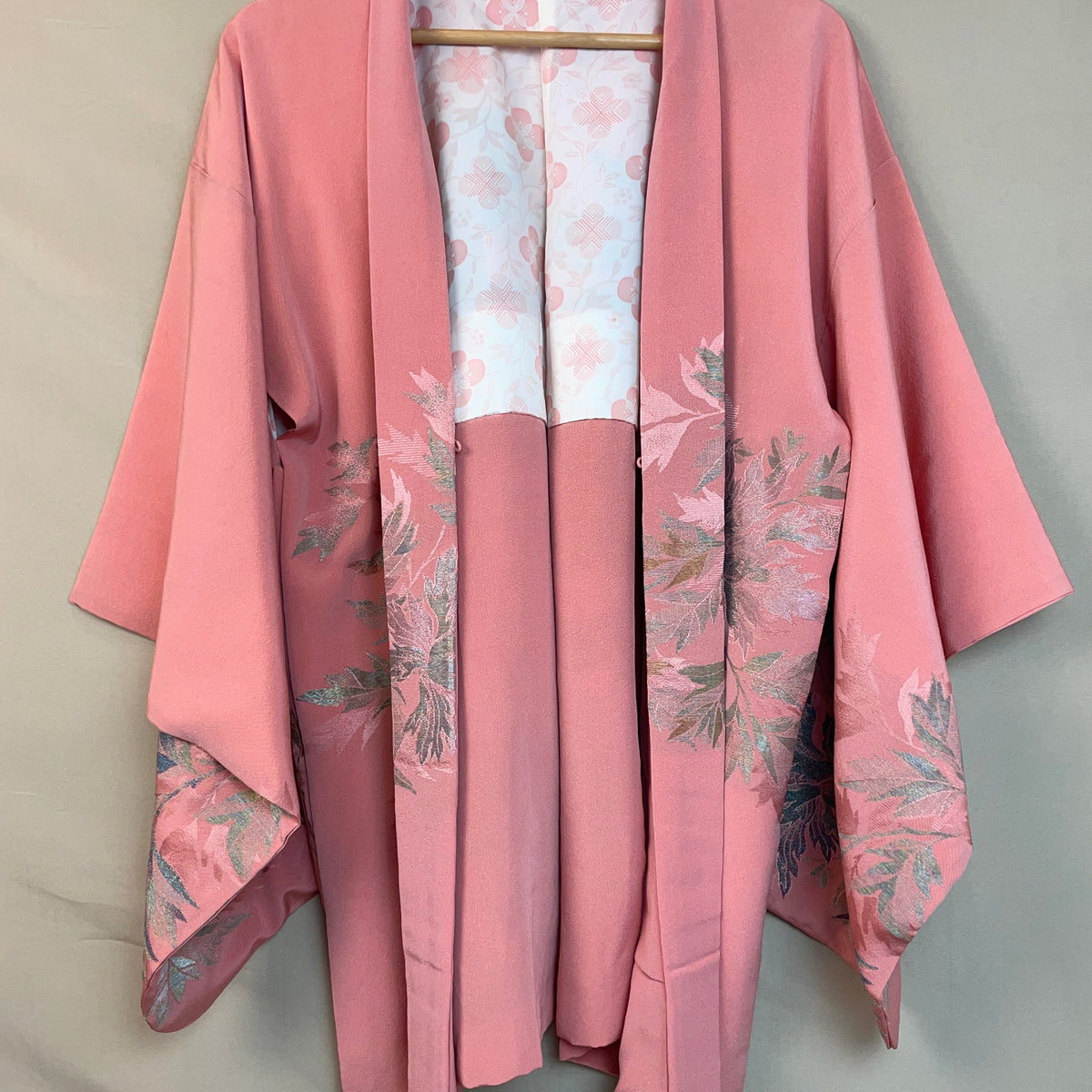 Haori Pink with Metallic Flowers Embroidered in Silk Crepe