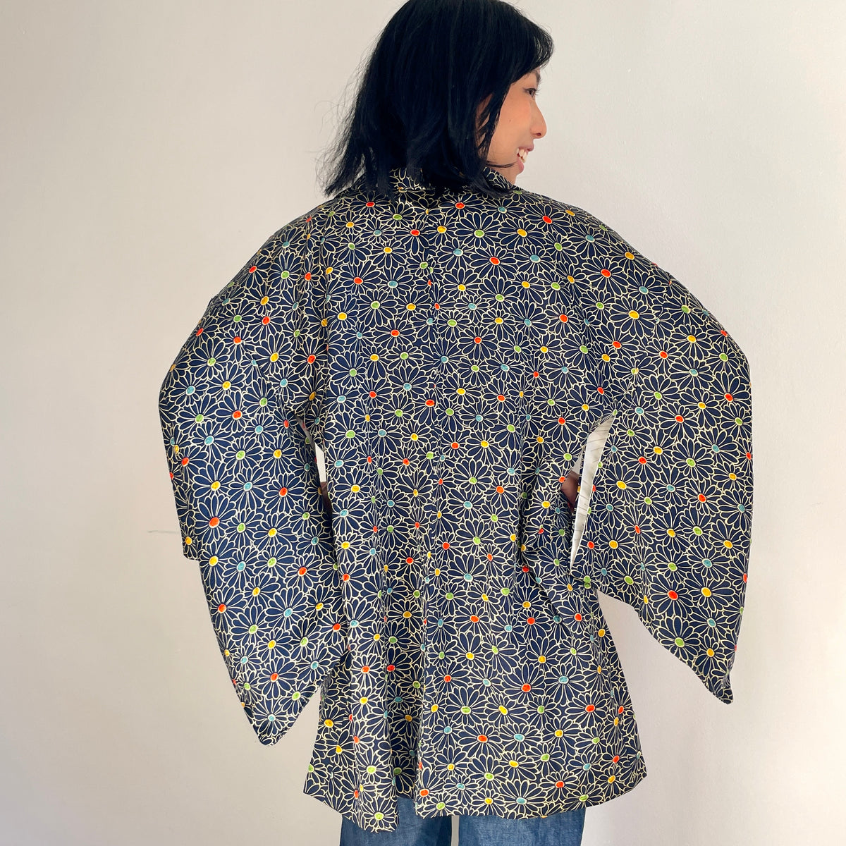 Haori Confetti Dark Blue with Flowers Pattern made in Shibori Technique in Silk
