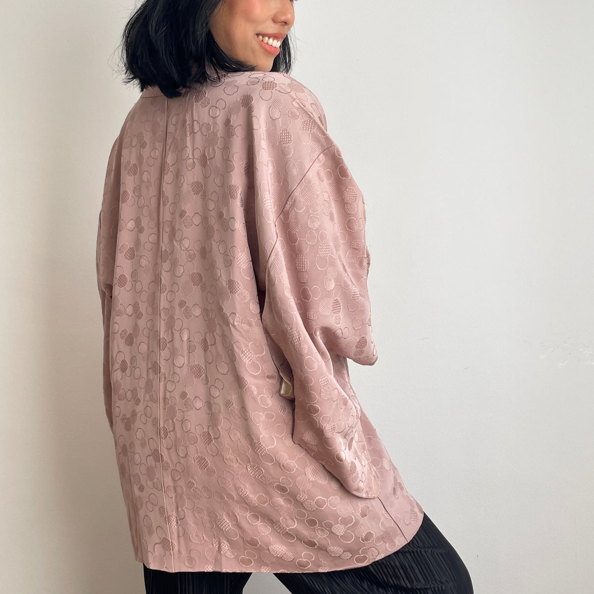 Haori Mauve Lavander with Bubbles Texture in Silk