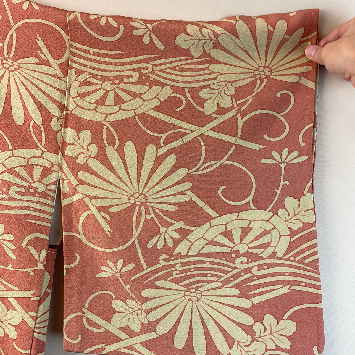 Haori Crepe Clay Flowers