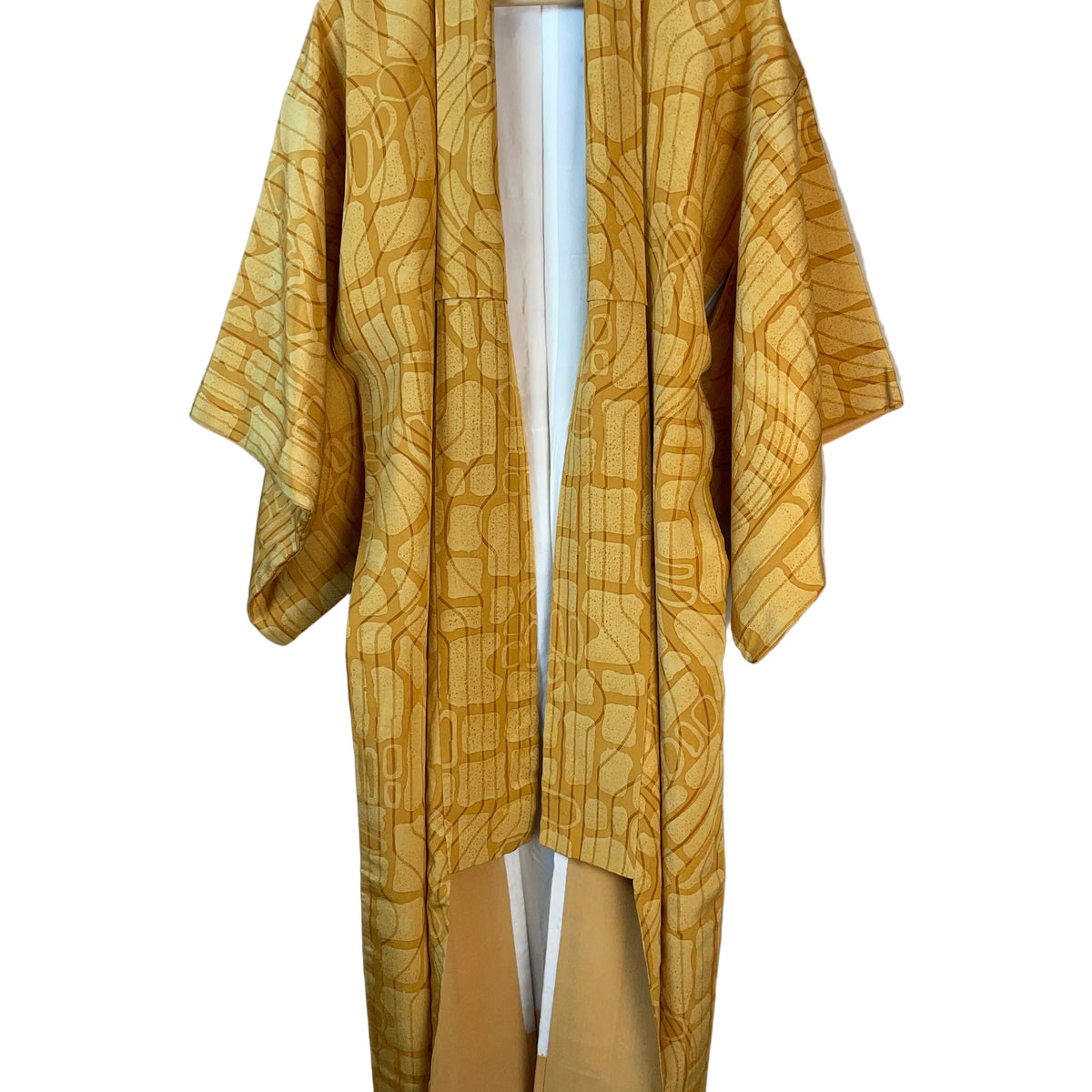 Kimono Mustard Yellow Lines and Forms in Silk with Belt