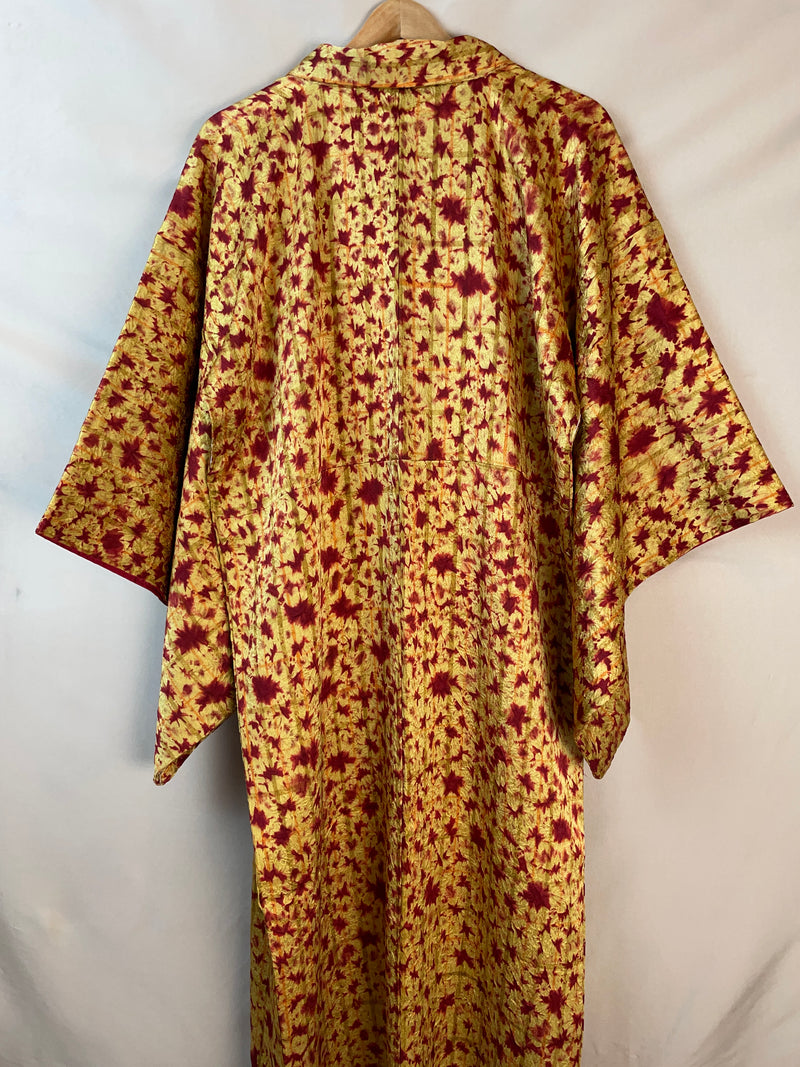 Kimono Golden Sun with Red Shibori Technique in Silk