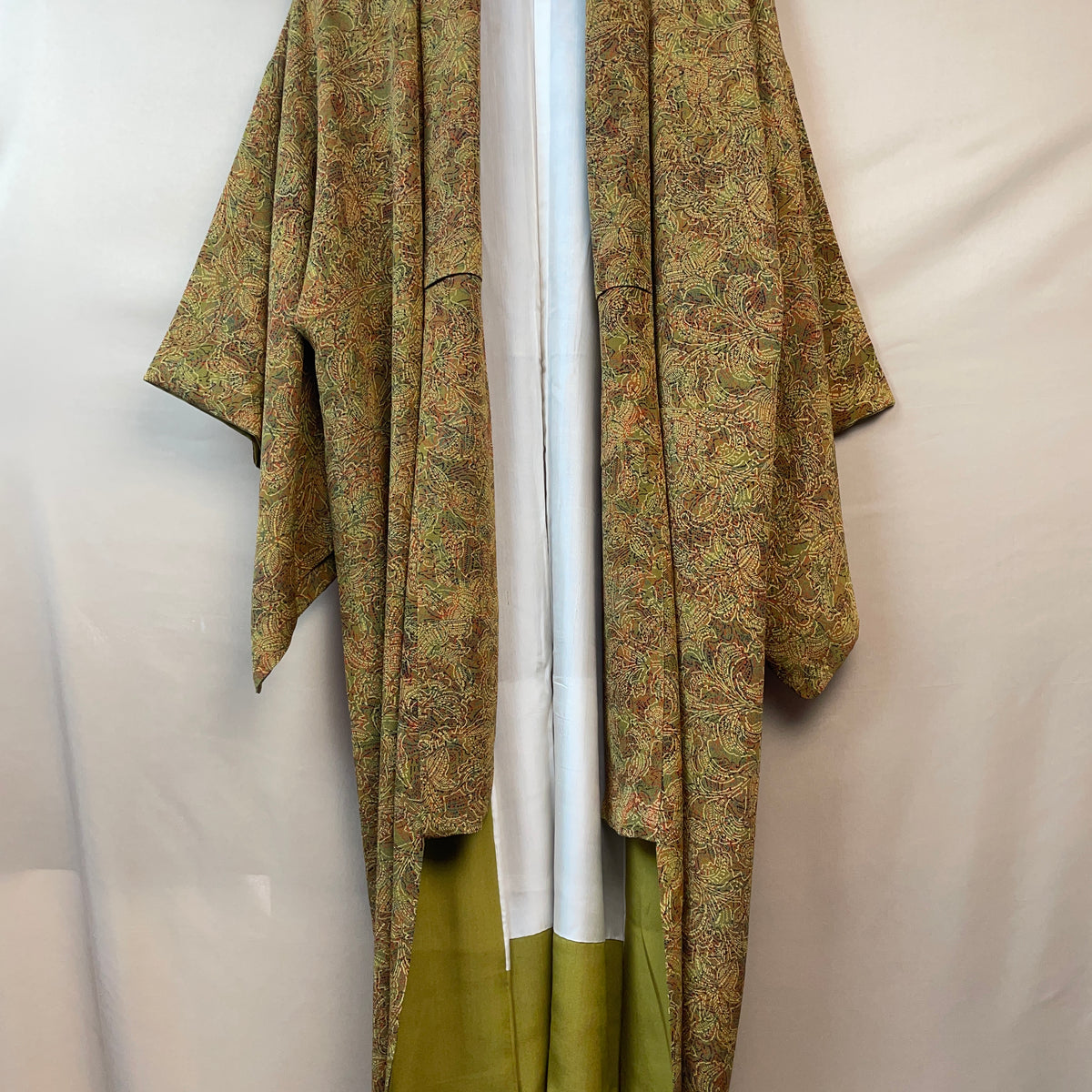 Kimono Moss Green Patterns