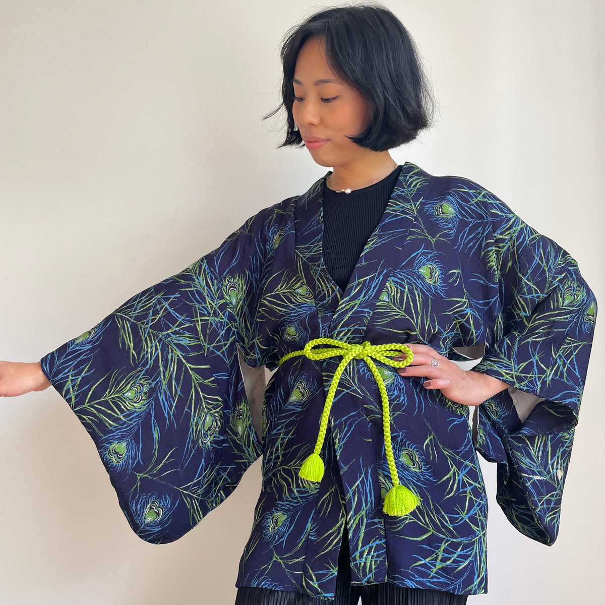 Haori Blue Peacock Feathers