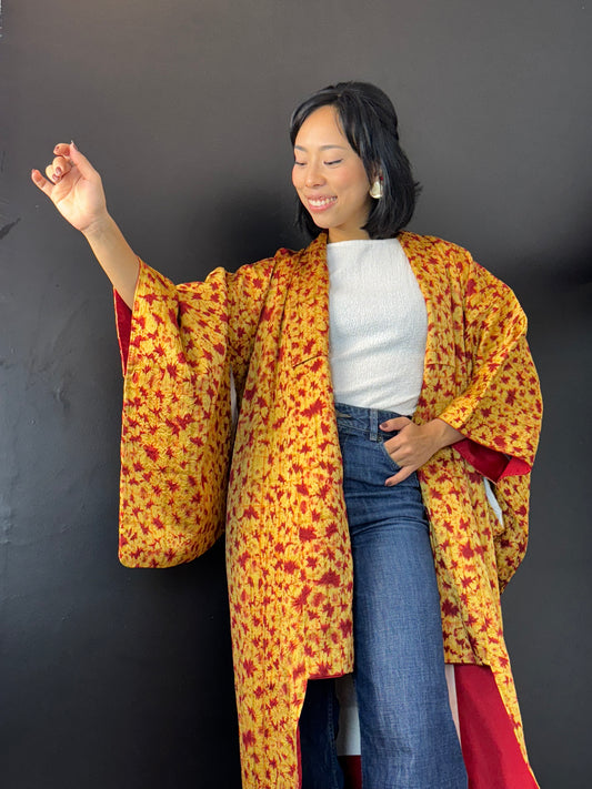 Kimono Golden Sun with Red Shibori Technique in Silk
