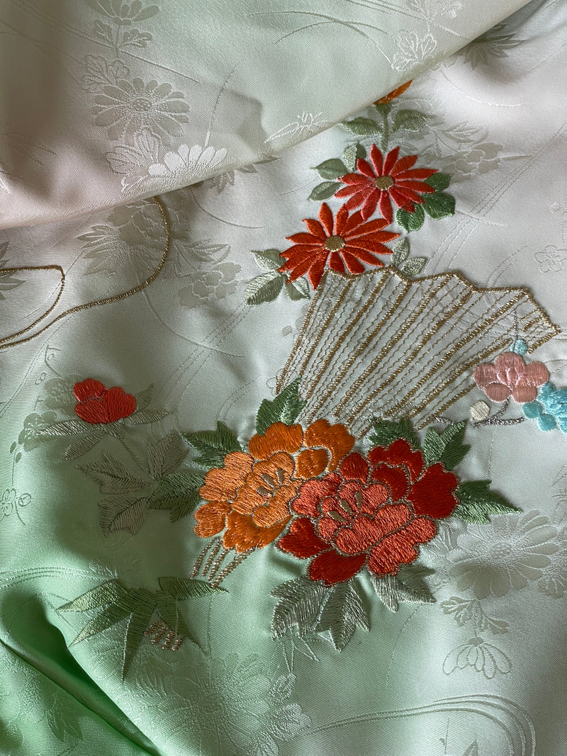 Haori Light Green and Cream With Flowers Embroideries