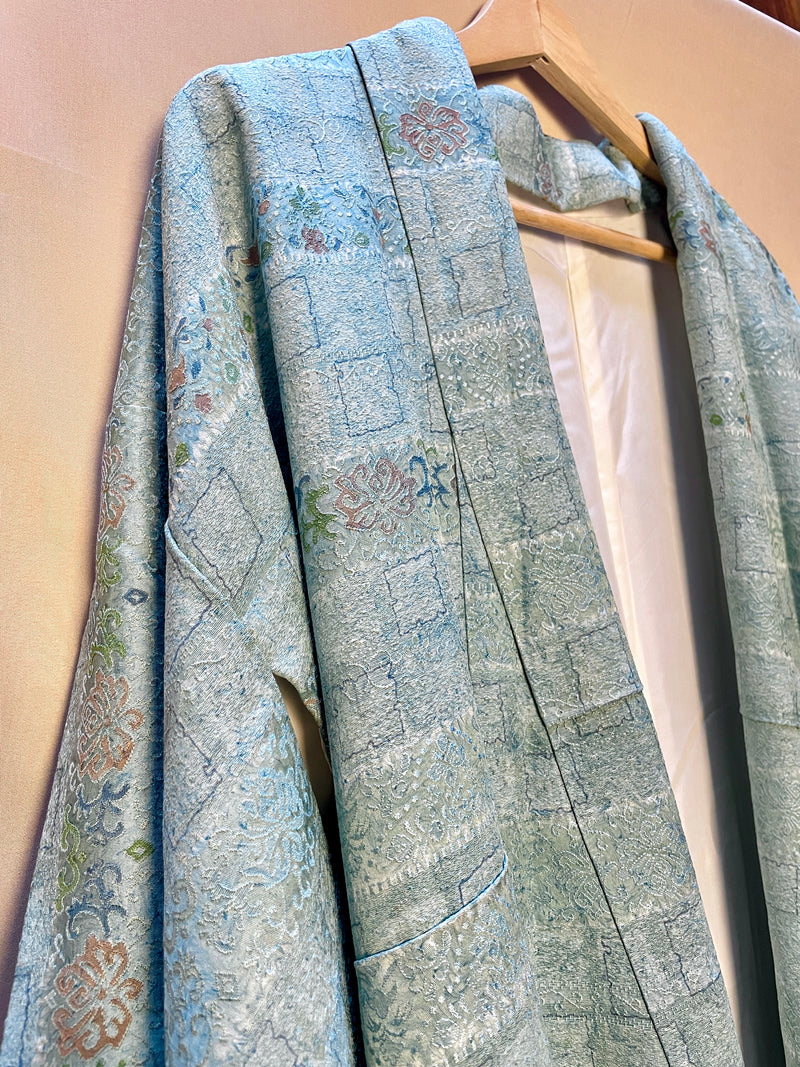 Kimono in Light Blue Silk