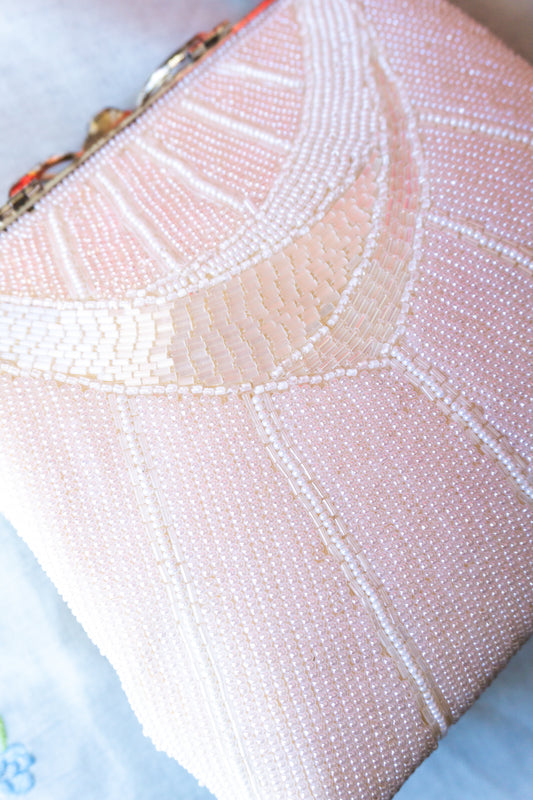 Vintage Japanese Beaded Handbag in White and Light Pink