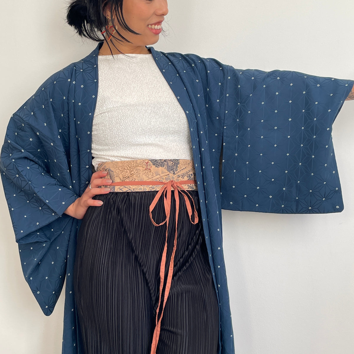 Haori Asahona Pattern in Dark Blue Silk