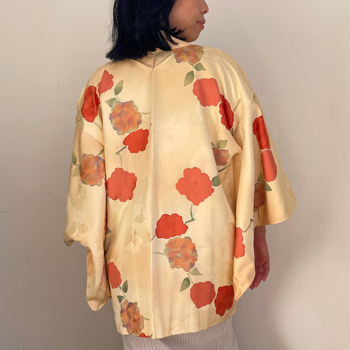 Haori Yellow Cream with Hand-painted Flowers in Silk