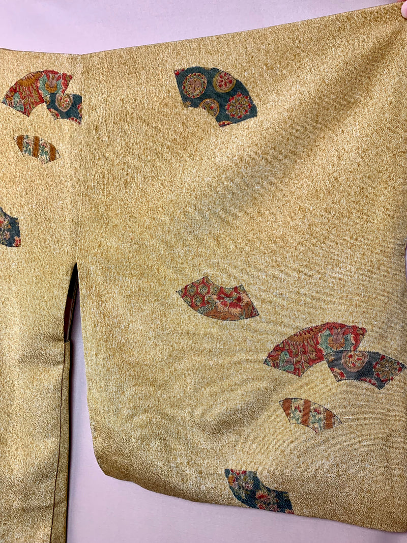 Haori Thai Curry With Fans