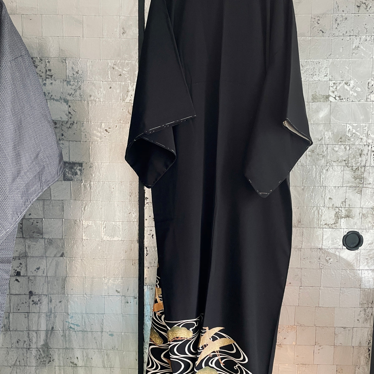 Kimono Tomesode Noface Black with Golden Tsurus