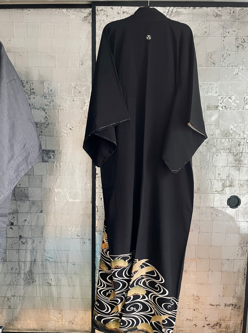 Kimono Tomesode Noface Black with Golden Tsurus