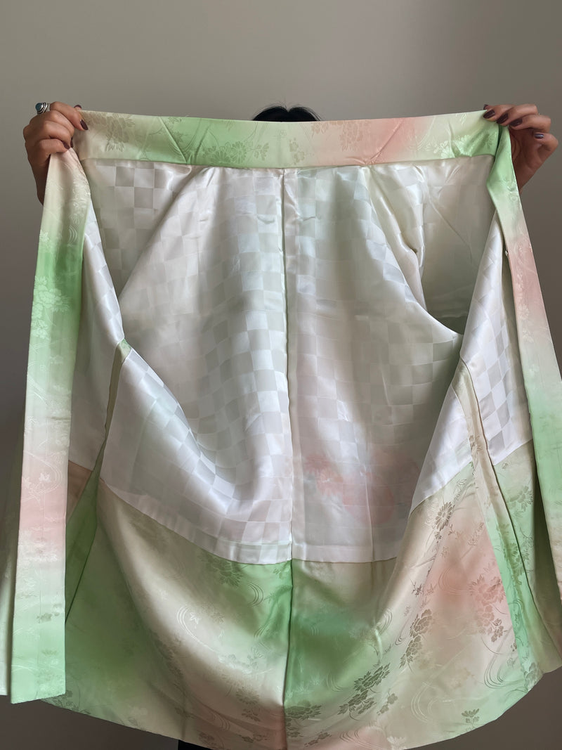 Haori Light Green and Cream With Flowers Embroideries