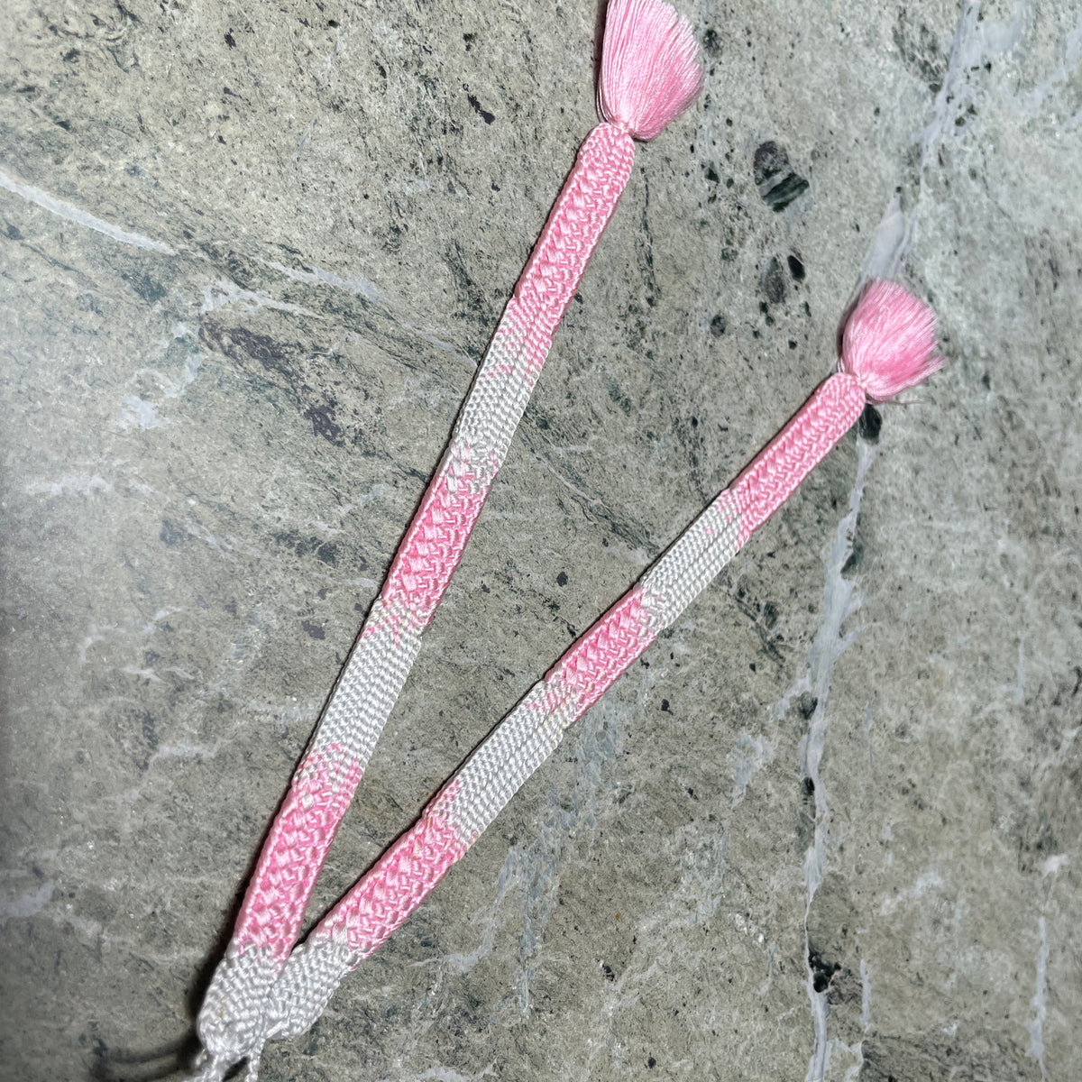 Haorihimo Light Pink and White
