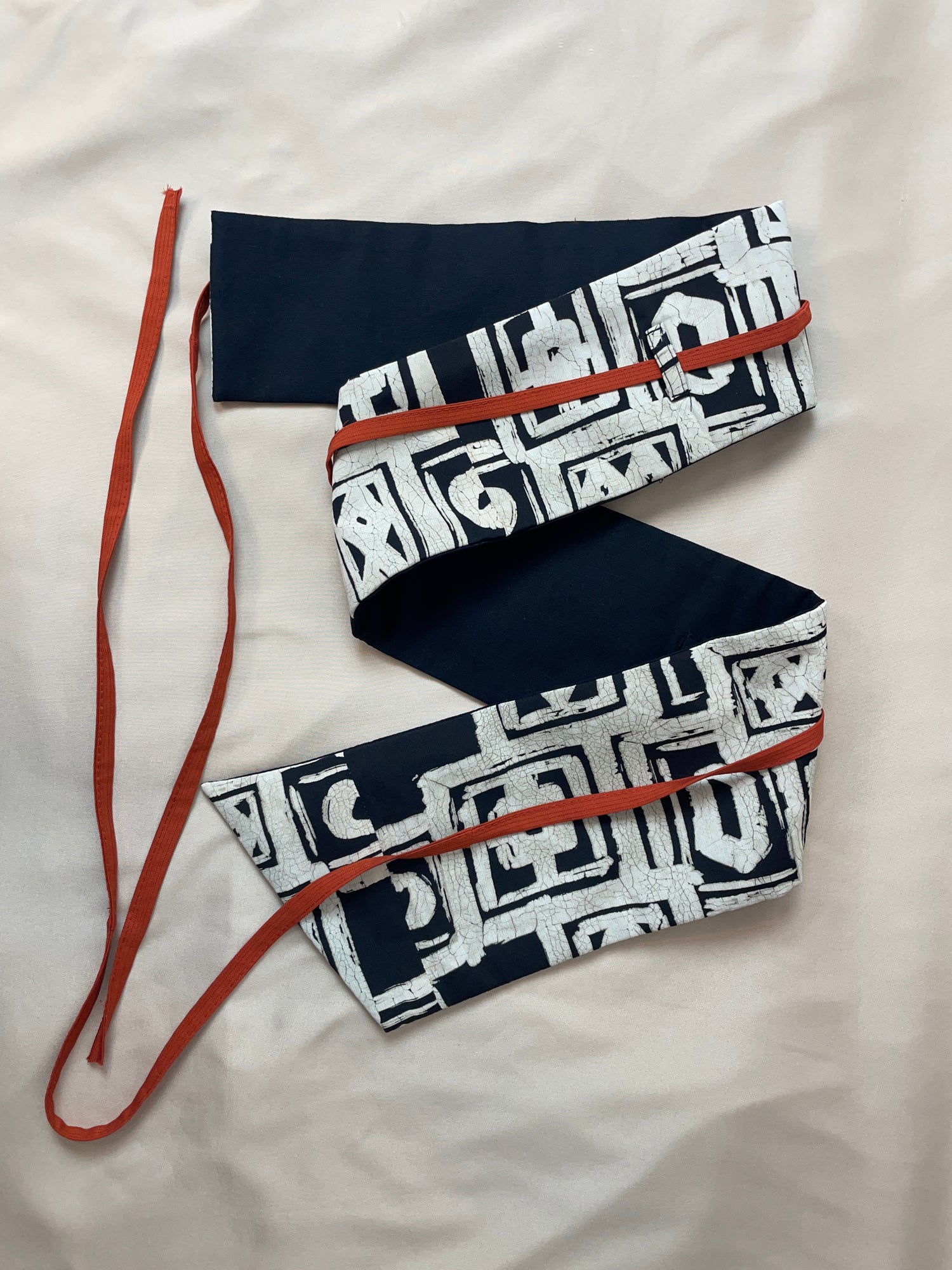 Belt Asymmetrical Black and White