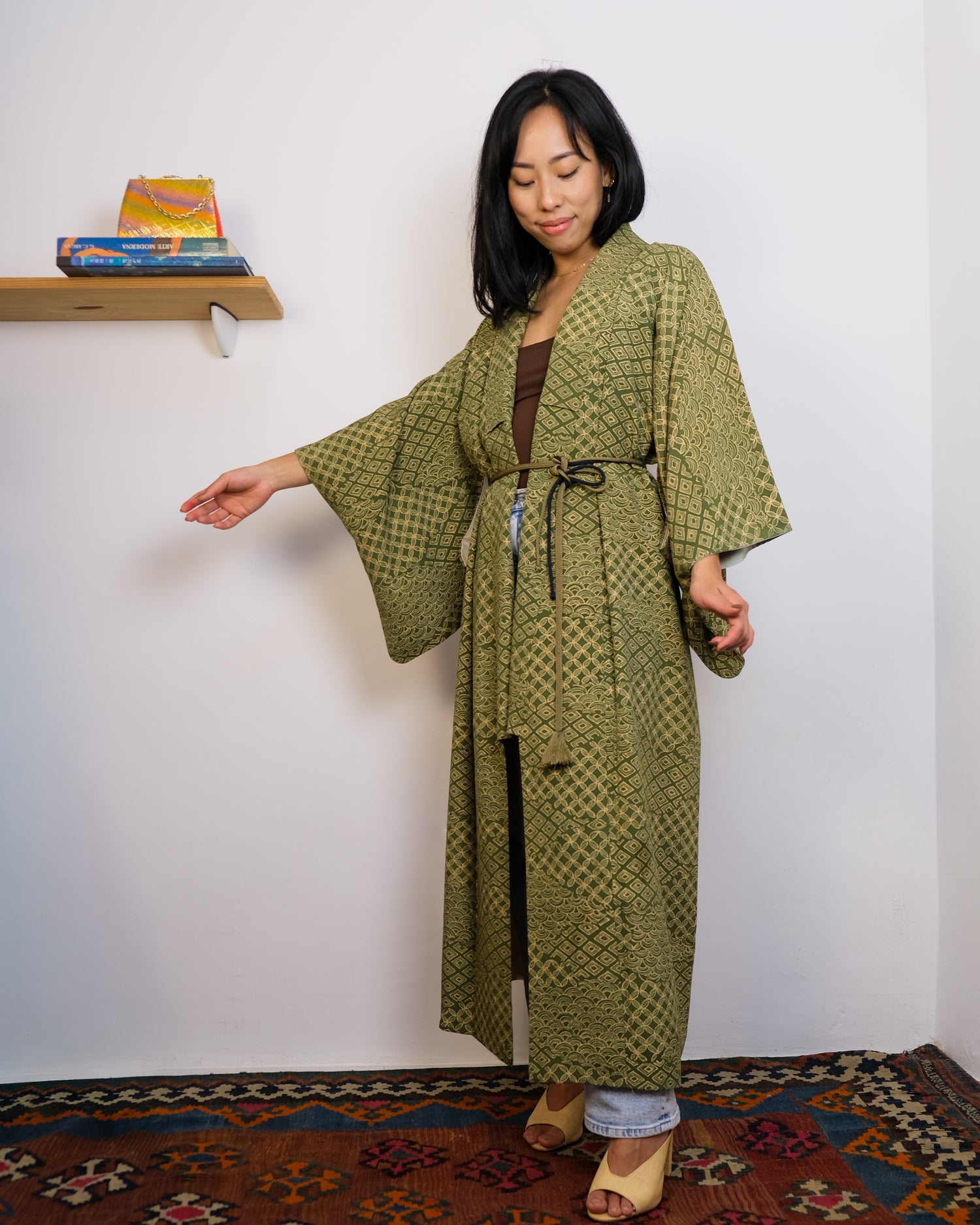 Kimono Moss Green with Patterns in Silk
